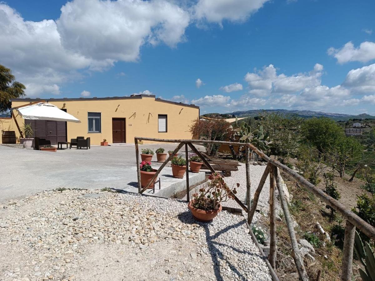 Casa Vacanze Sicilia Casteltermini Eksteriør billede